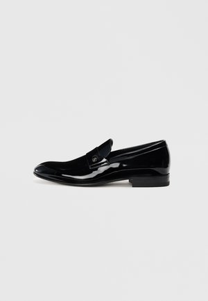 DERREK - Našuchovačky - black