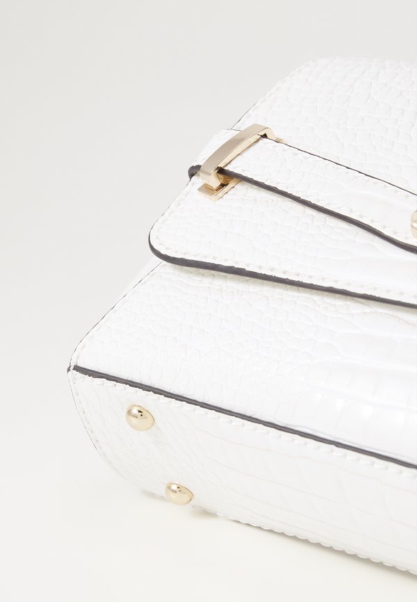 SILVYE XBODY FLAP - Cross body bag2