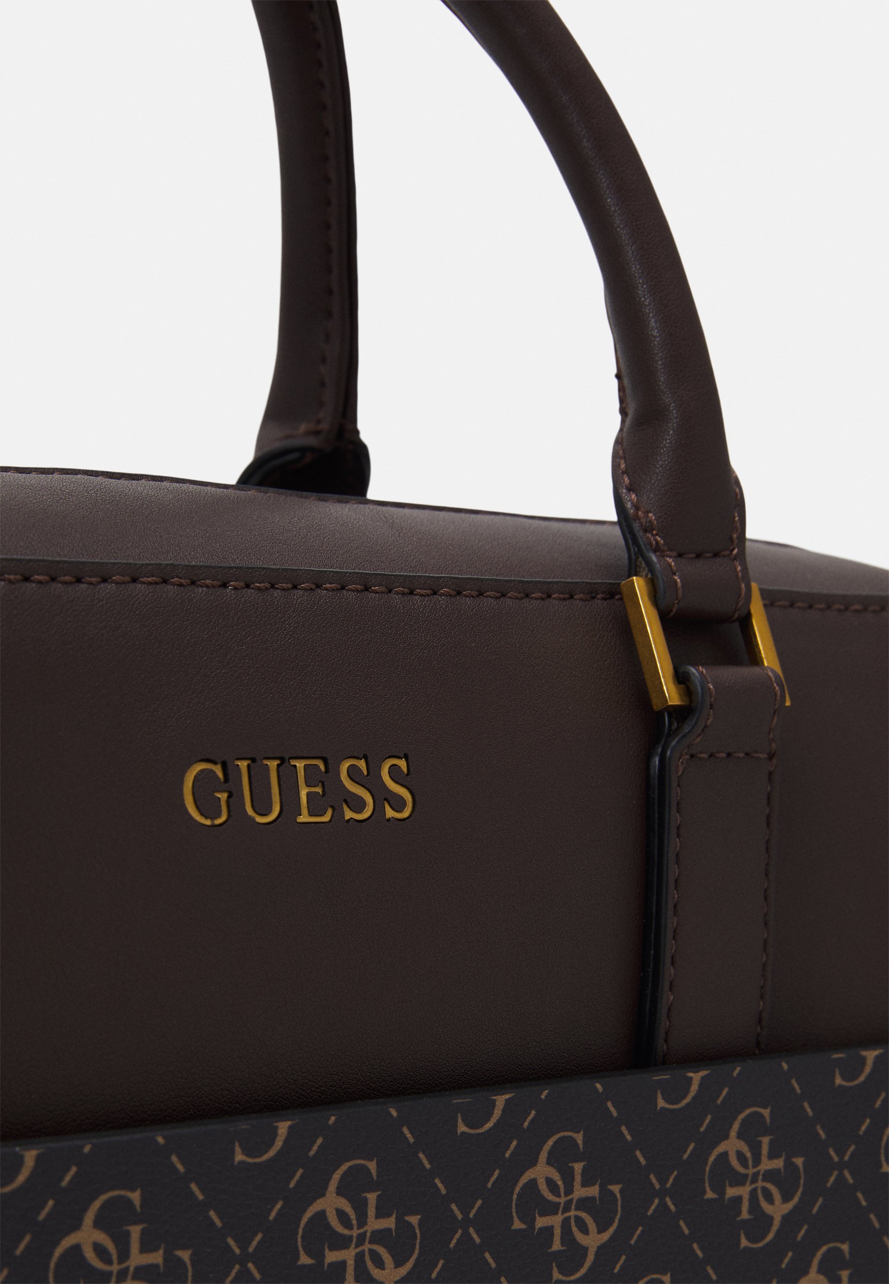 sac ordinateur guess