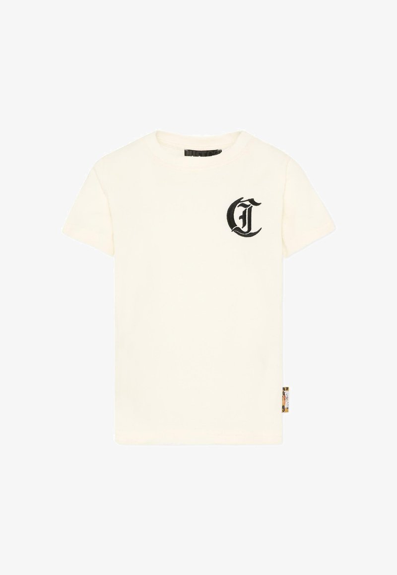 T-shirt blanc à manches courtes avec une lettre gothique noire "C" sur la poitrine gauche et une petite étiquette à motif sur la couture latérale droite.