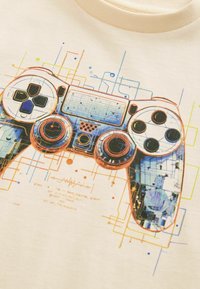 Next SHORT SLEEVE GRAPHIC STANDARD - T-shirts print - stone natural controller