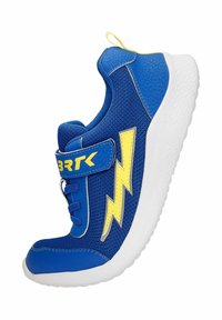 Niebieski dziecięcy tenisówka z żółtym wzorem błyskawicy, paskiem na rzep i białą teksturowaną podeszwą.