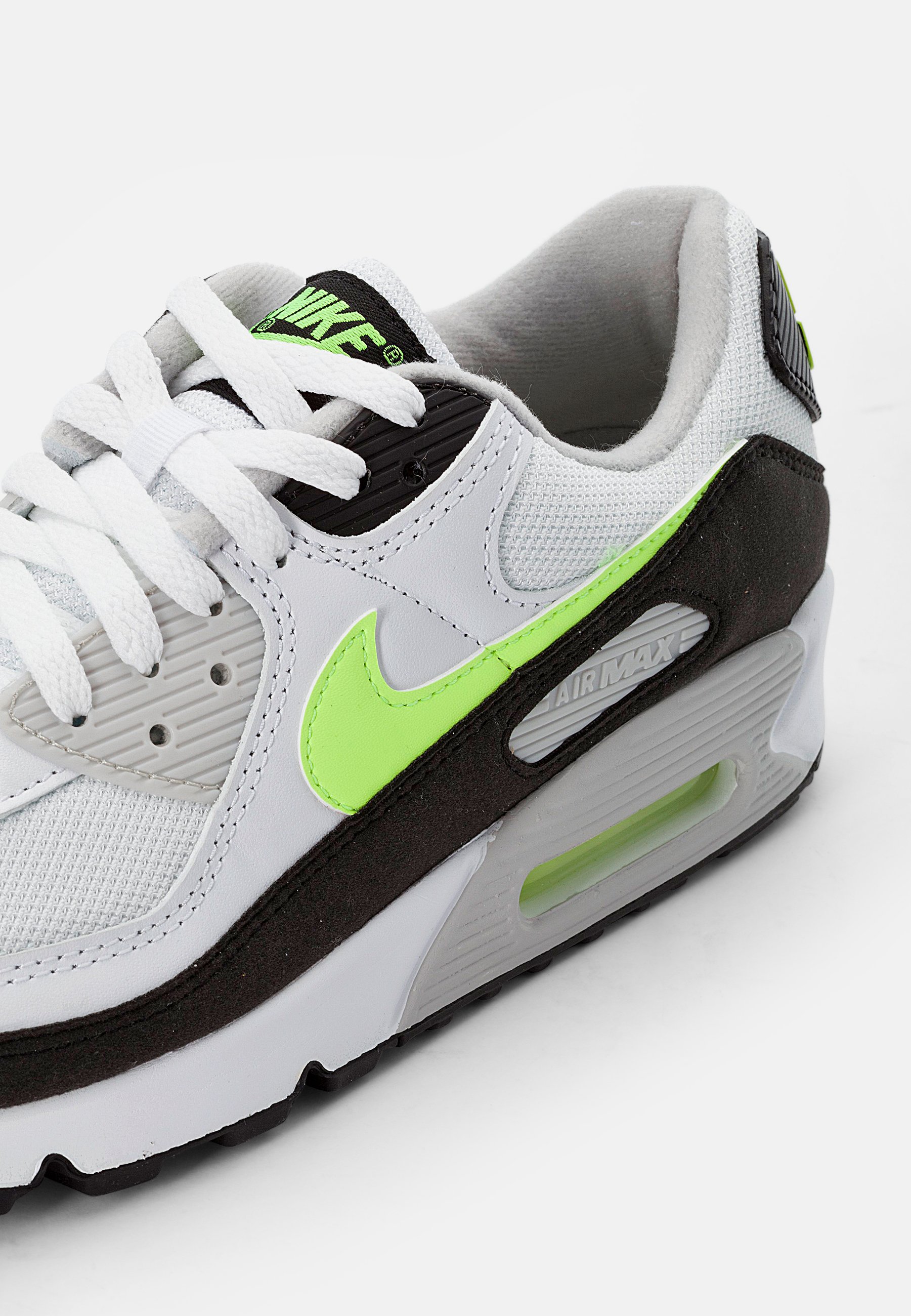 nike air max trainers mens uk
