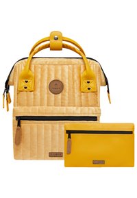 Unausgewählt, genes yellow