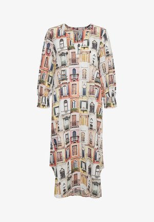 Vestido largo con un estampado colorido de diversas ventanas y puertas. Confeccionado en una tela ligera, con un corte relajado y mangas de tres cuartos.