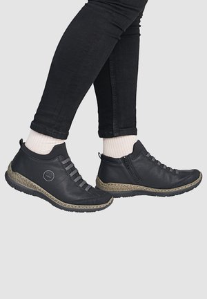 Rieker, RIEKER KURZSTIEFEL N3258 - Ankle Boot - black