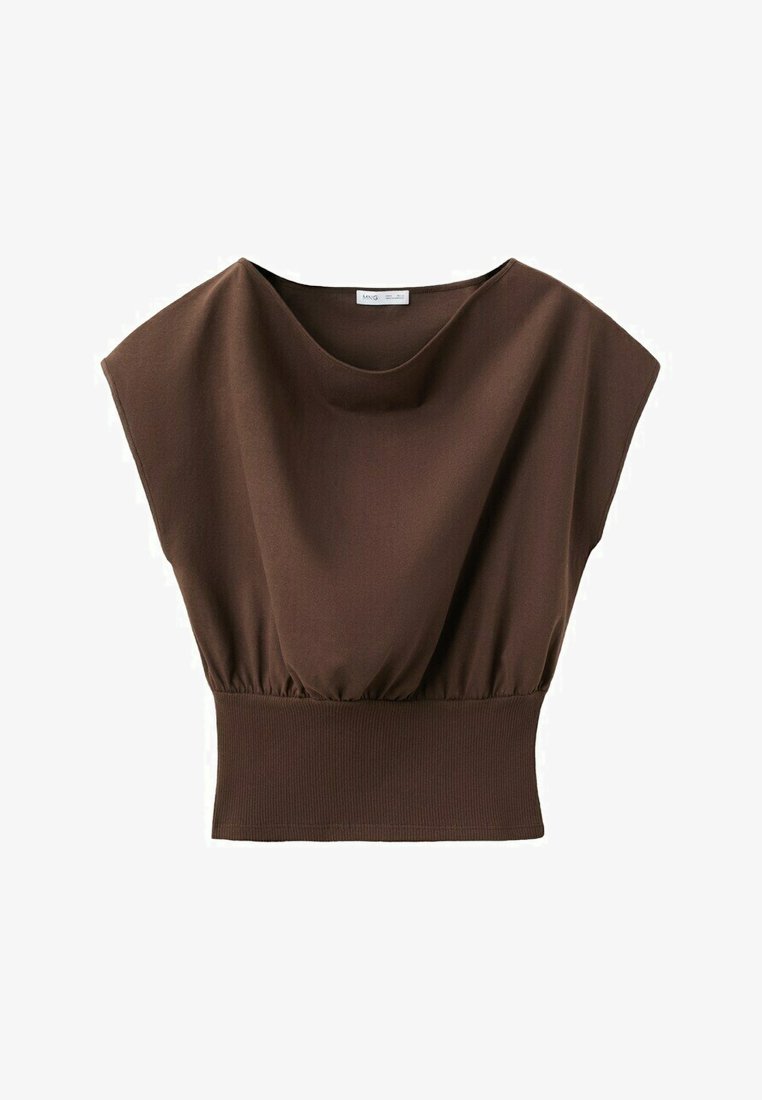 Haut sans manches marron avec un large décolleté et une ceinture côtelée ajustée, présentant un tissu drapé lâche au-dessus de la taille.
