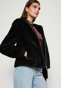 Guess NEW THEOLINE - Winterjas - jet black