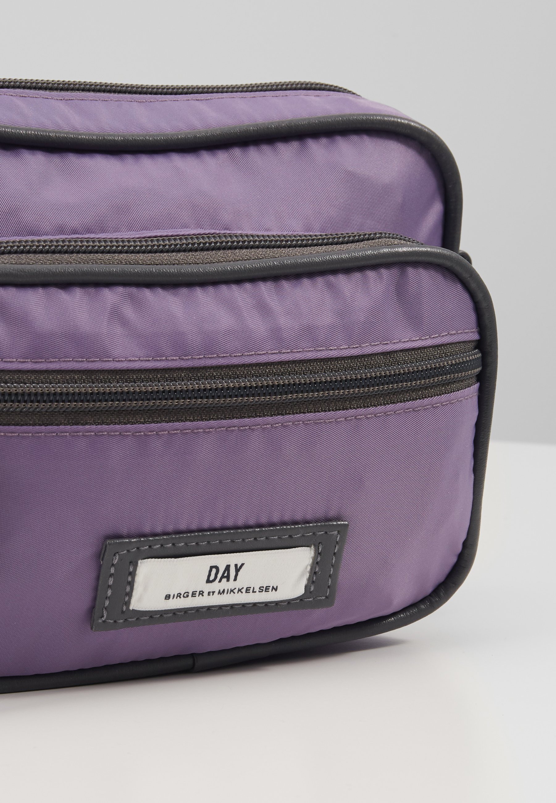 DAY Birger et Mikkelsen DAY GWENETH Skulderveske purple DAY Birger et Mikkelsen DAY GWENETH Skulderveske purple