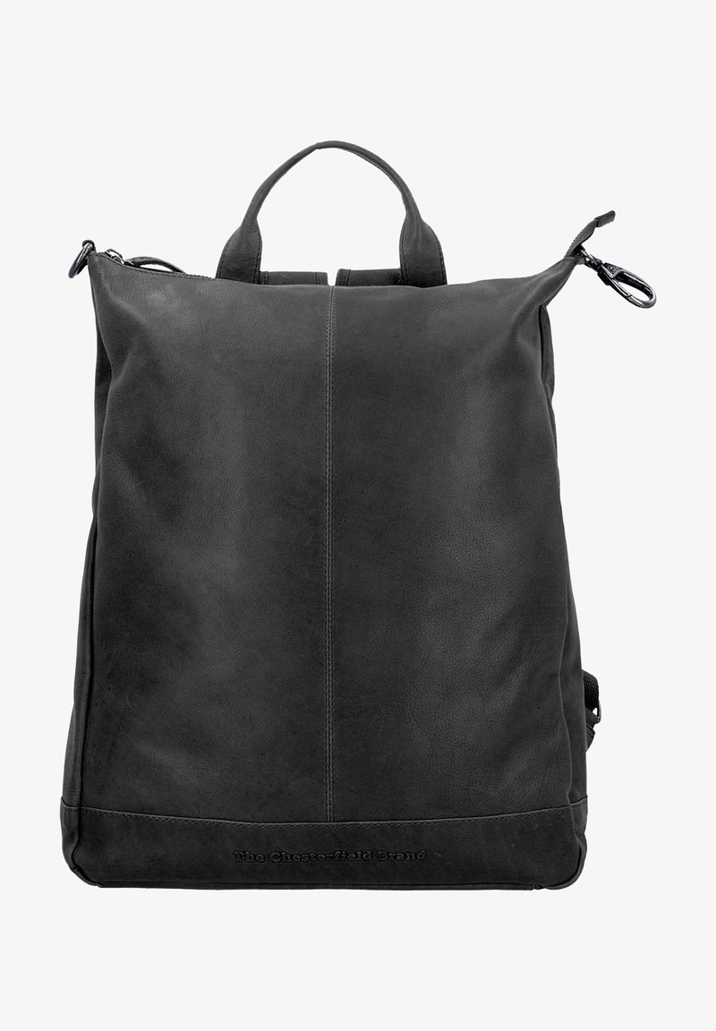 Mustat nahka selkäreppu, jossa on sileä pinta, kantokahvat ja vetoketjukiinnitys. Ominaisuuksiin kuuluu hillitty sauma keskellä ja brändilogo pohjassa.