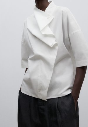 Blusa - white