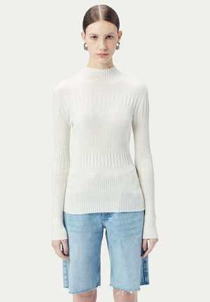 HIGH-NECK - Strickpullover - white
