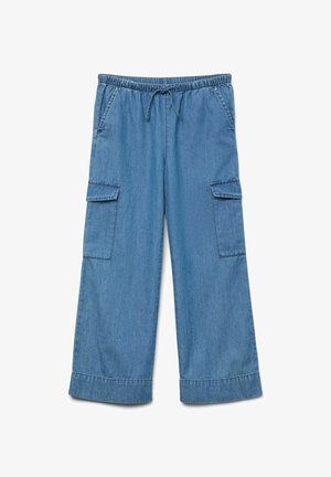 Blå denim cargo-bukser med elastisk talje, snor, to sidelommer og to cargo-lommer på lårene. Rullekanter.