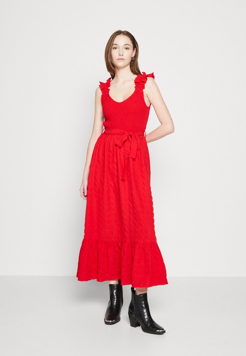 Colourful Rebel CHANNA CHECK TEXTURE SLIT DRESS ZALANDO SPECIAL Maxi dress red Zalando.ie Colourful Rebel CHANNA CHECK TEXTURE SLIT DRESS ZALANDO SPECIAL Maxi dress red Zalando.ie