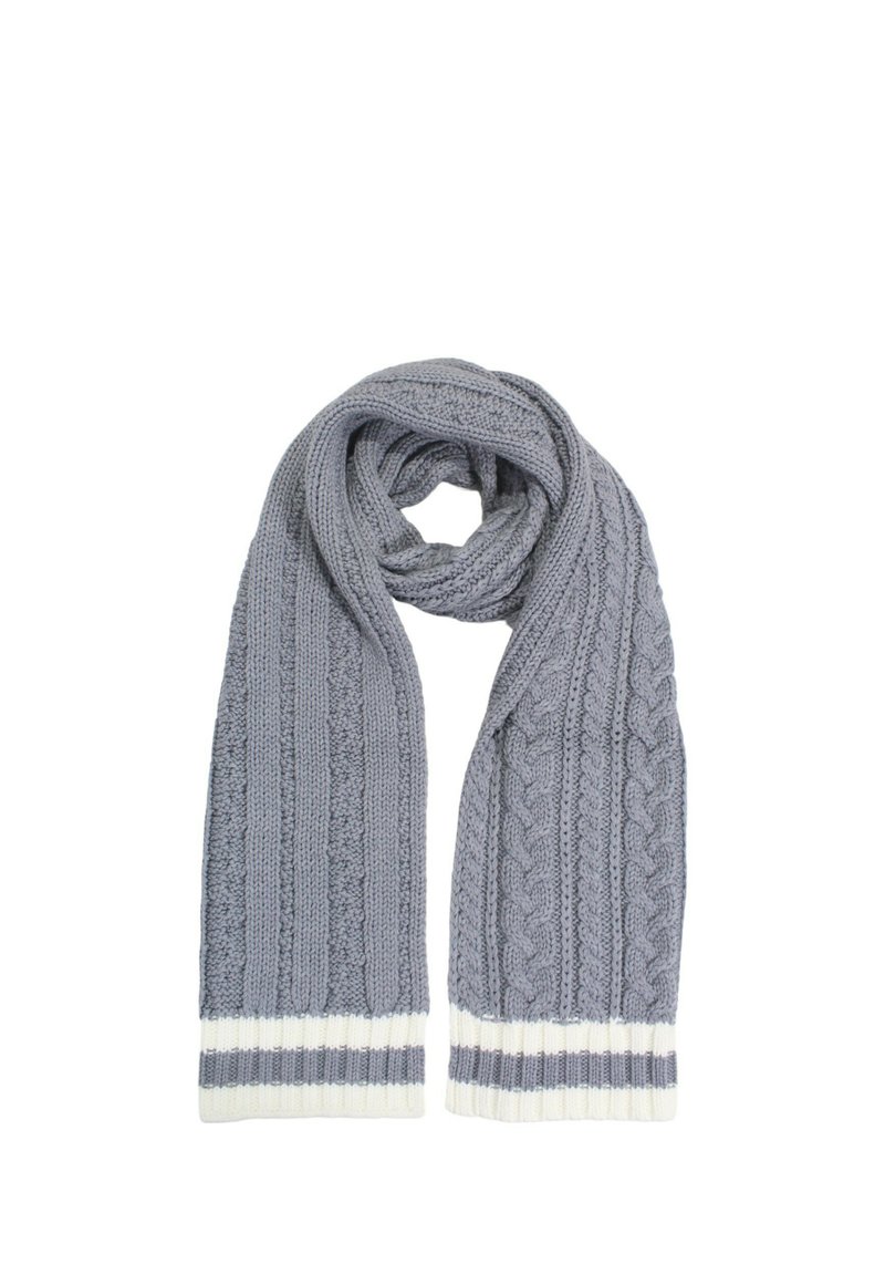 Sciarpa grigia lavorata a maglia con motivi a treccia e a coste, dotata di un orlo spesso a strisce bianche e grigie. Texture morbida, forma rettangolare lunga.