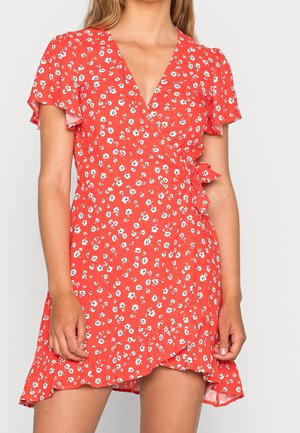 Day dress - red