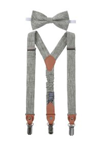 Graue Stoffhosenträger mit braunen Lederakzenten, verstellbaren Clips und einer passenden Fliege. Strukturierte Oberfläche mit einem subtilen Muster.