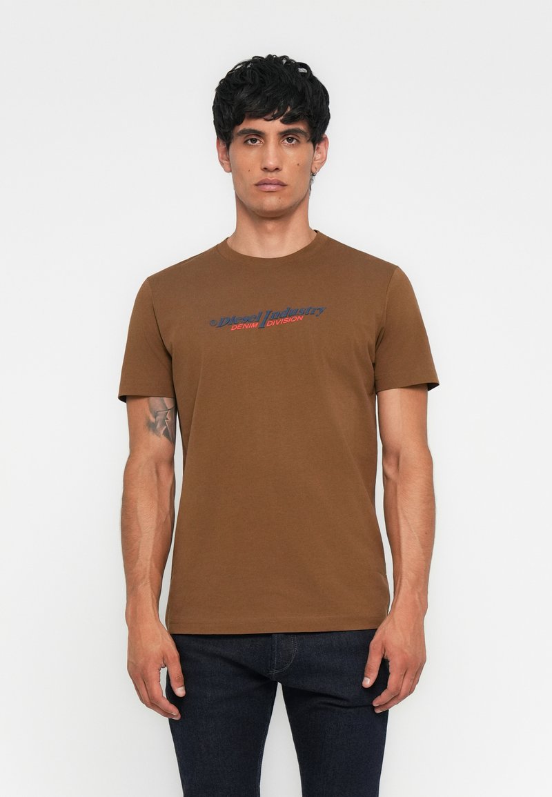 Diesel T-shirt print bruin