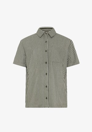 Kortærmet skjorte med knapper, med lodrette hvide og olivengrønne striber og en brystlomme på venstre side.