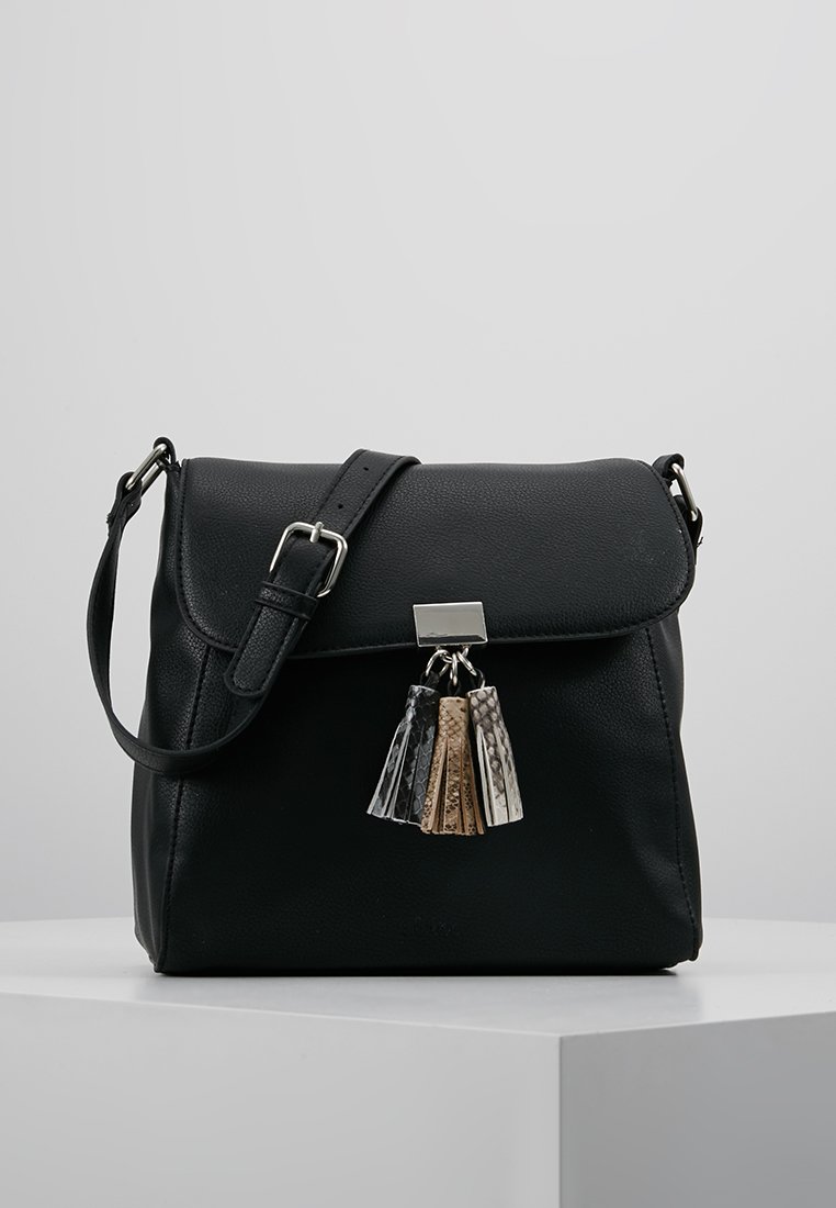 s.Oliver CITY BAG Skulderveske black Zalando.no s.Oliver CITY BAG Skulderveske black Zalando.no