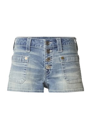 Shorts vaqueros de lavado azul claro, con cintura alta, cierre de cinco botones y dos bolsillos delanteros con costuras decorativas.