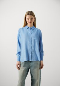 ONLY ONLTOKYO SHIRT - Chemisier - azurine