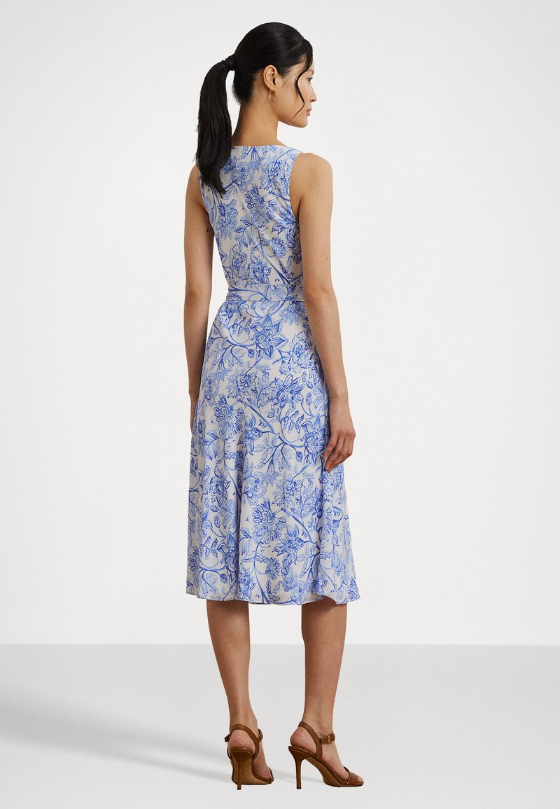 Lauren Ralph Lauren Floral Belted Crepe Sleeveless Dress - Day dress -  white/blue/light blue - Zalando.ie