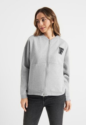 Grijze zip-up sweatshirt met een ronde halslijn, ribgebreide manchetten en een groot "F" logo op de borst. Zachte, textuurstof.