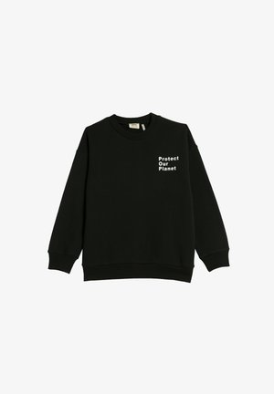 Czarna bluza wykonana z miękkiego materiału, z okrągłym dekoltem, długimi rękawami i białym napisem "Chroń naszą planetę" z przodu.
