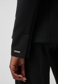 Calvin Klein Blazer - black