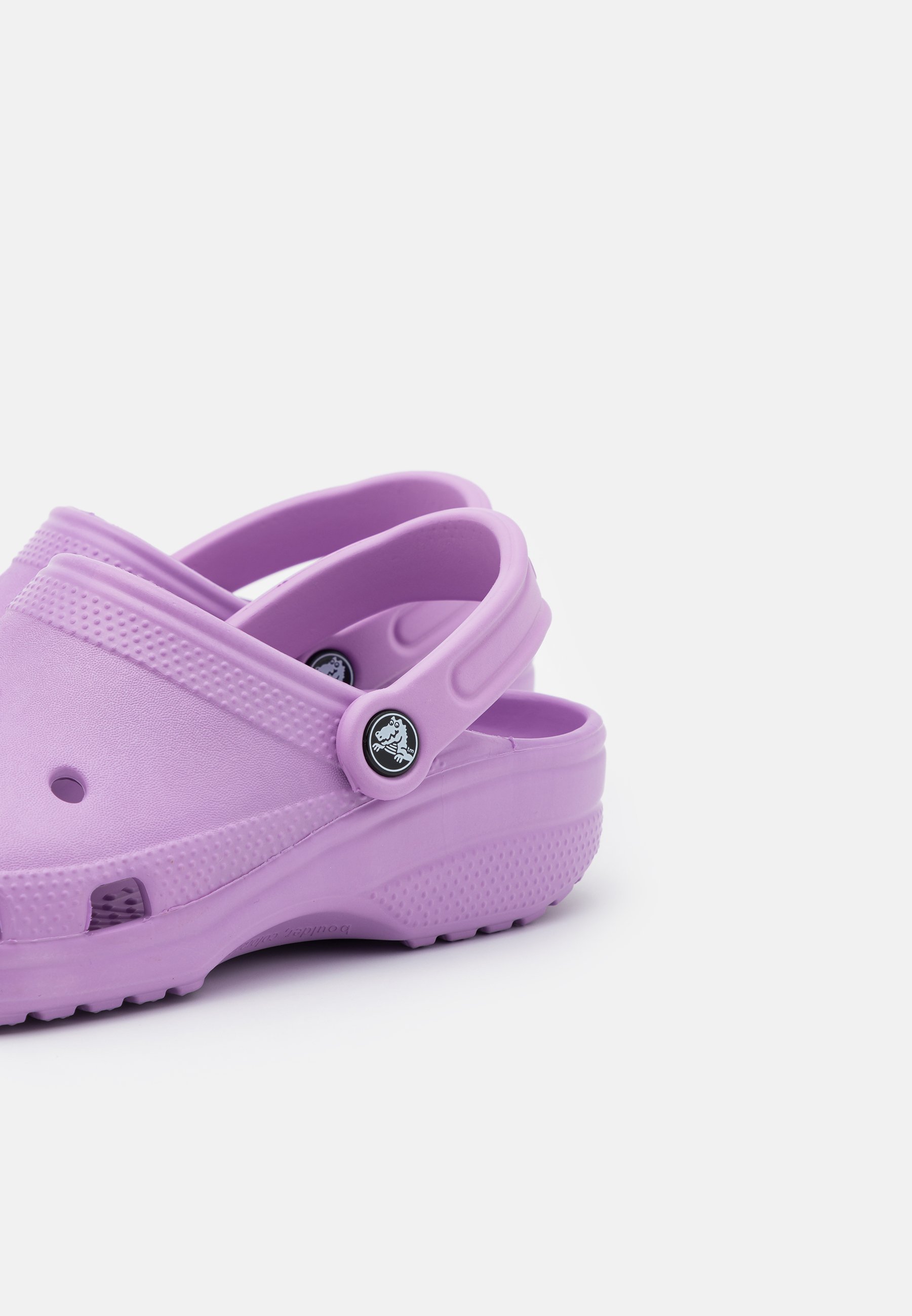 lilac crocs size 5