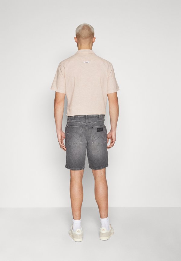 FRONTIER - Denim shorts - marshall2