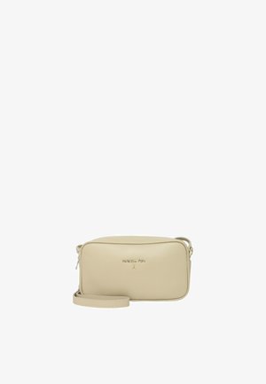 Sac en cuir beige à bandoulière de forme rectangulaire, texture lisse, fermeture éclair et poignée réglable. Présente le logo de la marque à l'avant.