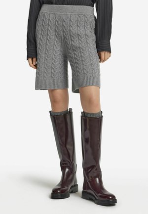 Shorts - grey