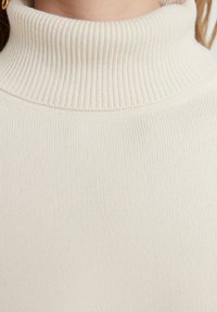 Trendyol Stickad tröja - beige