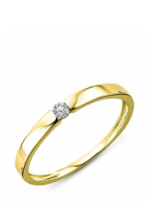 Žuti zlatni prsten s jednim malim okruglim dijamantom postavljenim u središtu na jednostavnoj poliranoj površini.