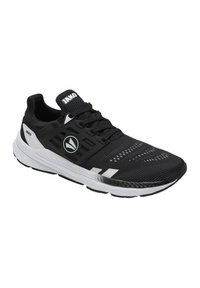 Scarpa da ginnastica nera con tomaia in rete, chiusura con lacci e accenti bianchi. Presenta una suola leggera e una superficie testurizzata per una migliore aderenza.