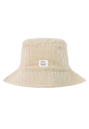 Beige textuurvolle bucket hat met een brede rand en een klein wit label aan de voorzijde in het midden met de tekst "pro test".