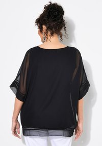 Ulla Popken 3/4 SLEEVE LAYERED  - Bluse - black