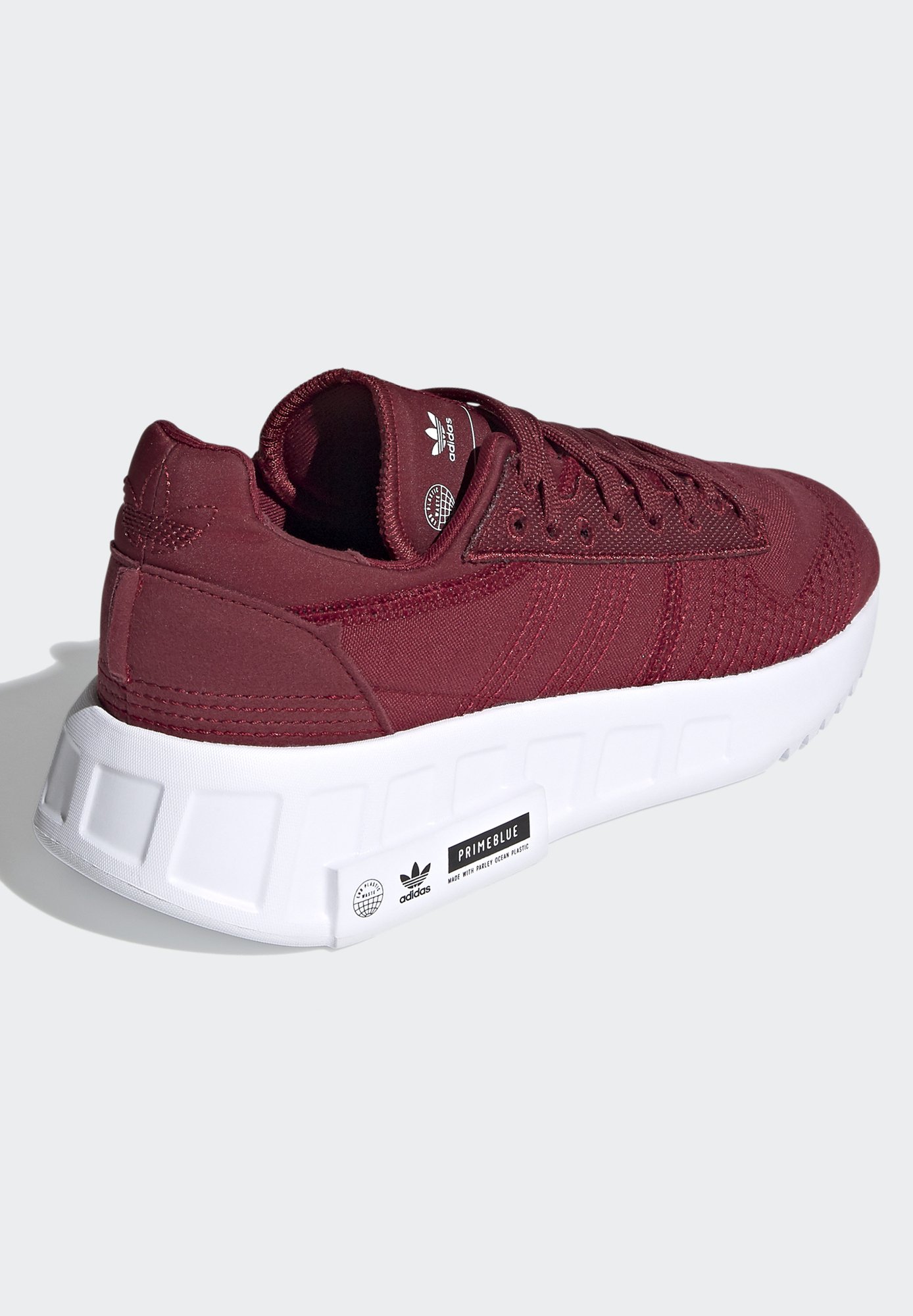 adidas Originals EARTH RUNNER PRIMEBLUE SHOES - Trainers - collegiate  burgundy/footwear white/core black/dark red - Zalando.co.uk