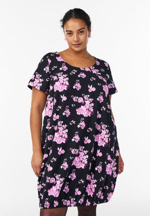 Hverdagskjole - black w. pink f.