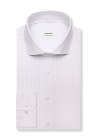 Chemise blanche pour homme avec col classique et poignets boutonnés, soigneusement pliée avec boutons visibles à l'avant et sur la manche.