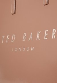 Ted Baker CRINKON - Velika torba - taupe