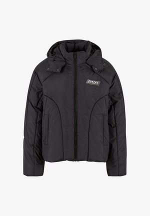 Mustat tyylikkäät untuvatakit, joissa on korkea kaulus, vetoketjukiinnitys ja huppu. Takissa on huomaamaton logo ja tikattu pinta, joka on suunniteltu lämpimyyden takaamiseksi.