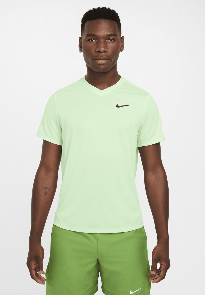 Nike Performance TOP - Spordi T-särk - vapor green/black
