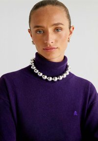 Scalpers - Sweter