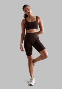 aim’n® RIBBED HIGH SEAMLESS BIKER SHORT - Legingi - cacao