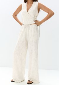 PULL&BEAR - RUSTIC STRIPED - Pantaloni - sand Imagine miniatură 1