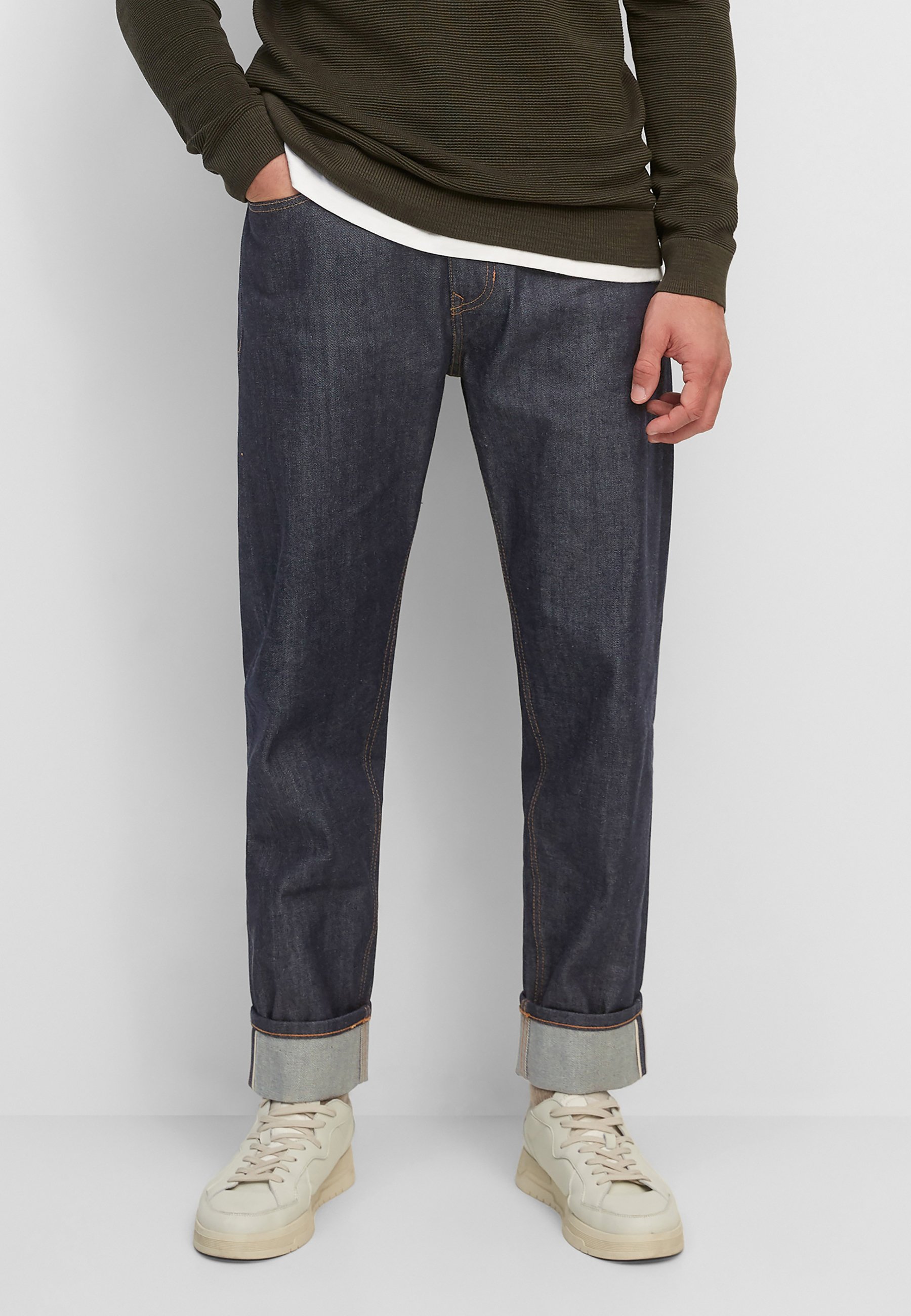 Jumper made of high-quality blended new wool fabric - brown | Crew neck  sweater | MARC O'POLO