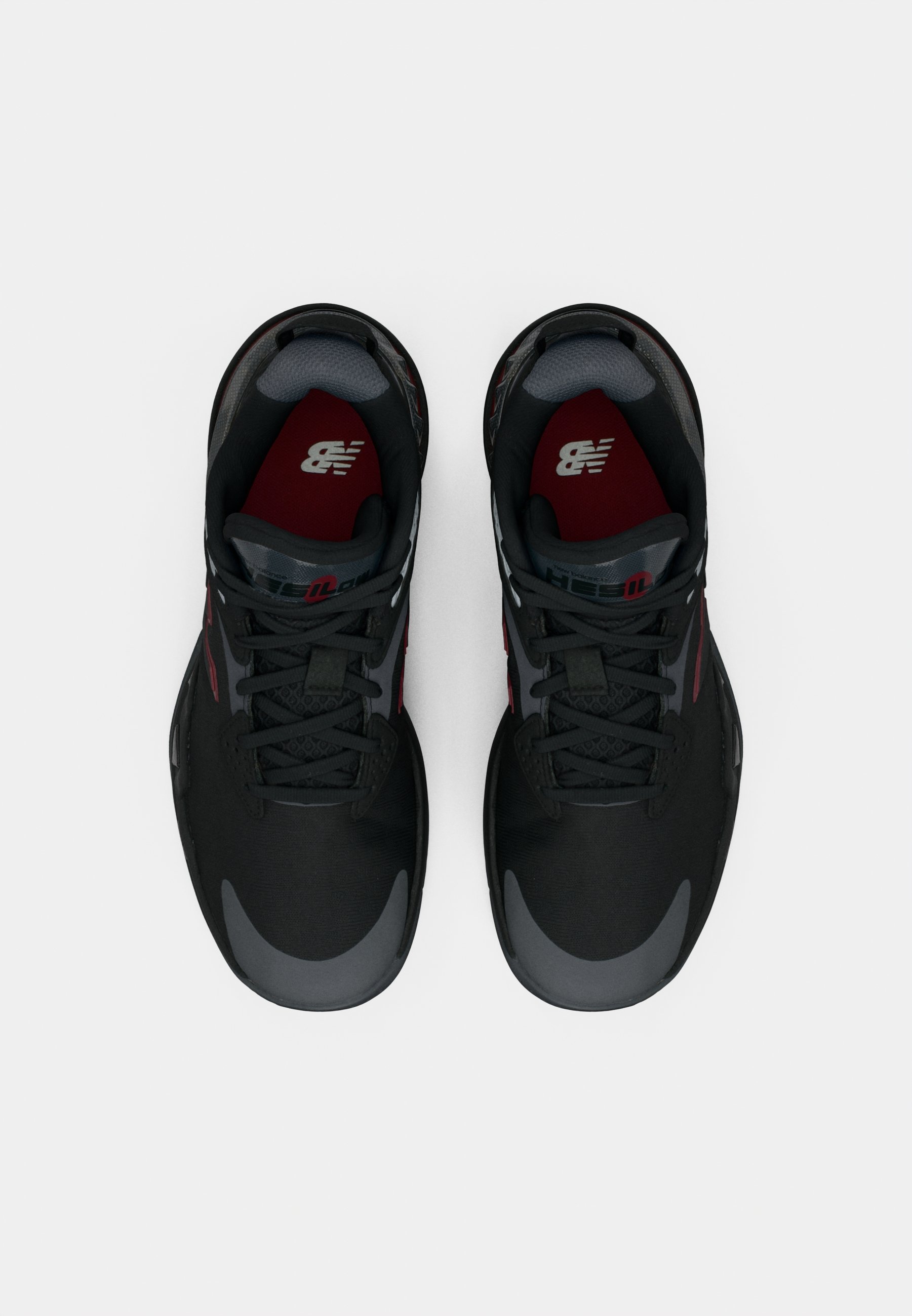 new balance low top basketball shoes